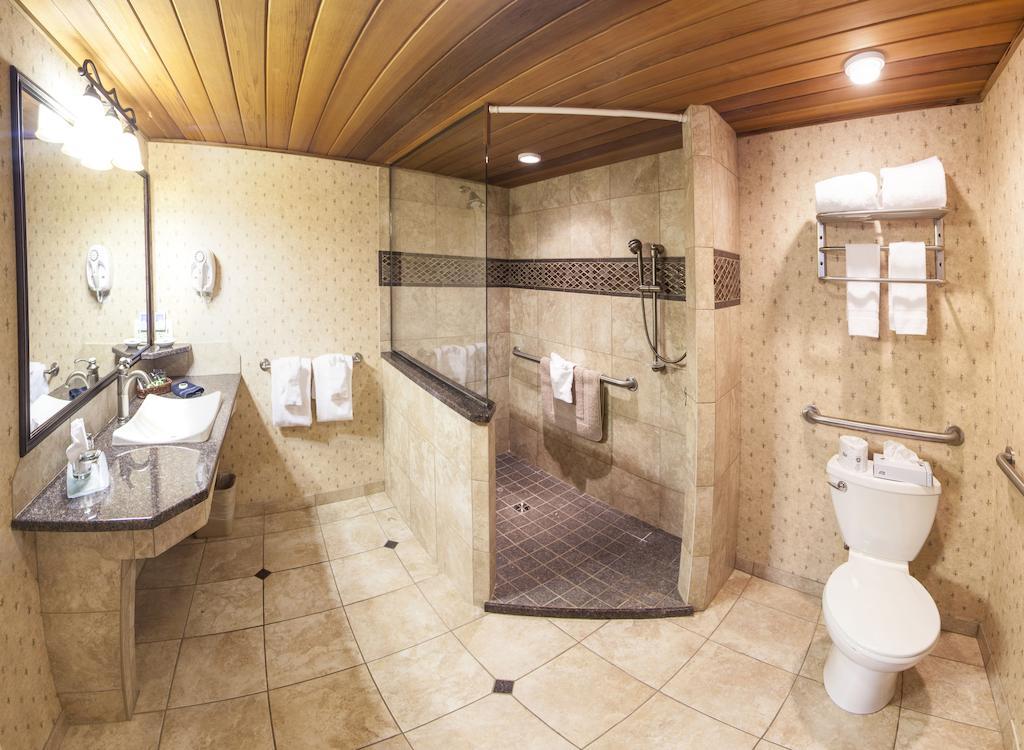 Golden Arrow Lakeside Resort Lake Placid Exterior foto