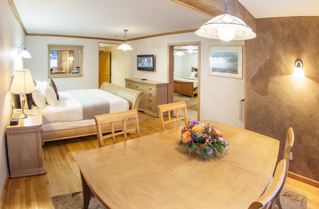 Golden Arrow Lakeside Resort Lake Placid Exterior foto