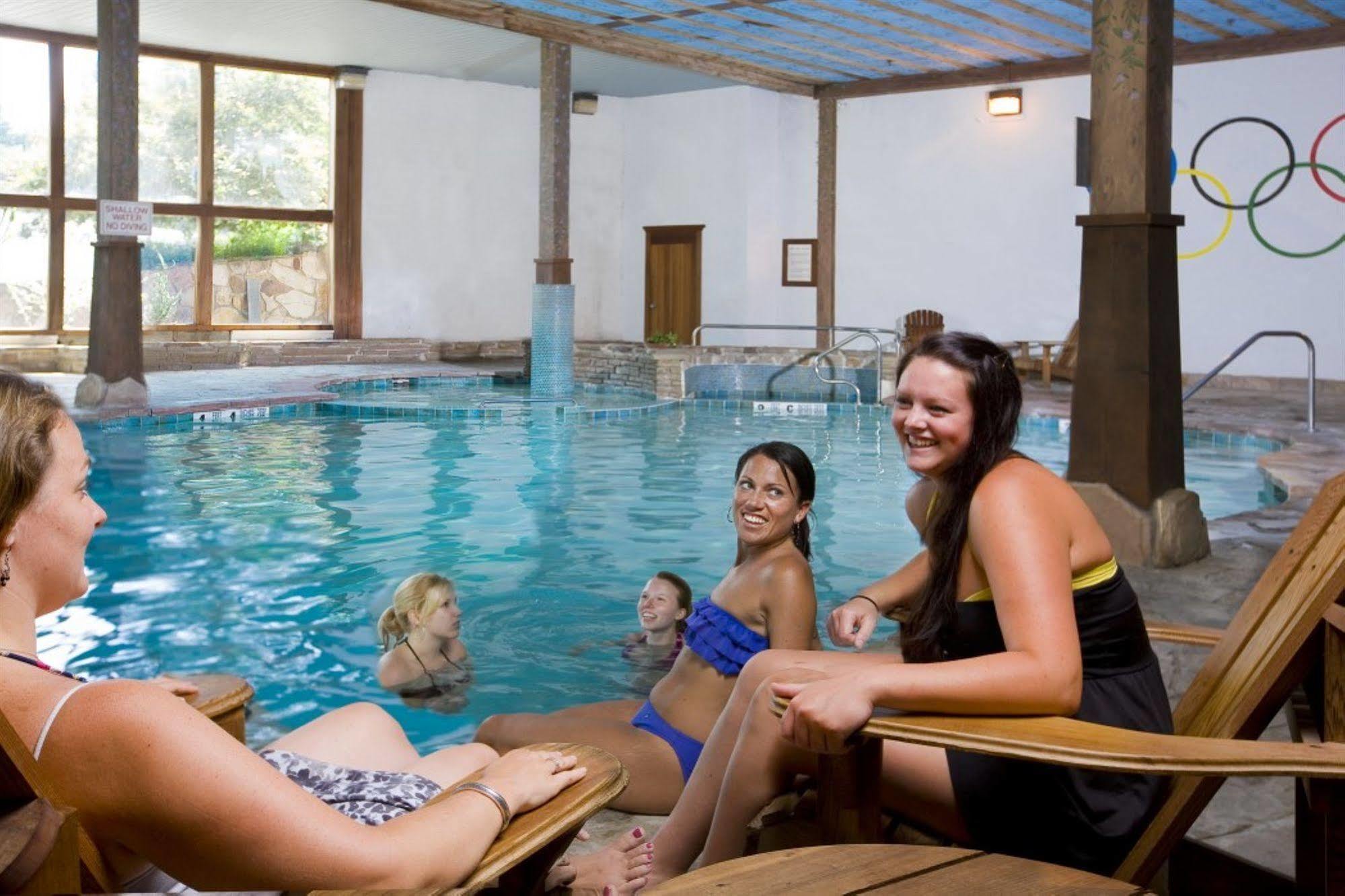 Golden Arrow Lakeside Resort Lake Placid Exterior foto